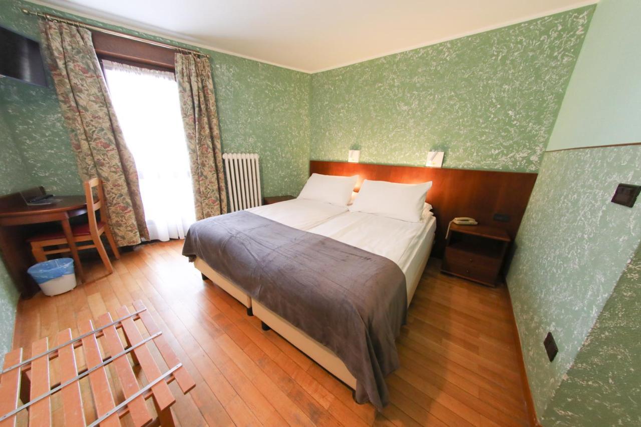 Hotel Sporting Breuil-Cervinia Εξωτερικό φωτογραφία