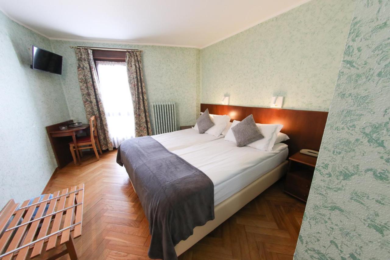 Hotel Sporting Breuil-Cervinia Εξωτερικό φωτογραφία