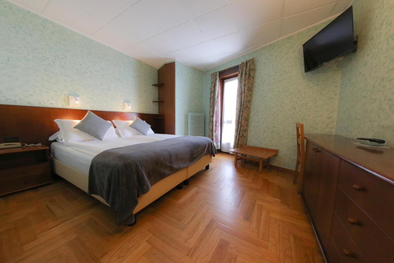 Hotel Sporting Breuil-Cervinia Εξωτερικό φωτογραφία