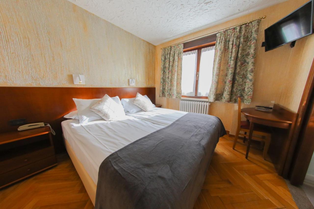 Hotel Sporting Breuil-Cervinia Εξωτερικό φωτογραφία