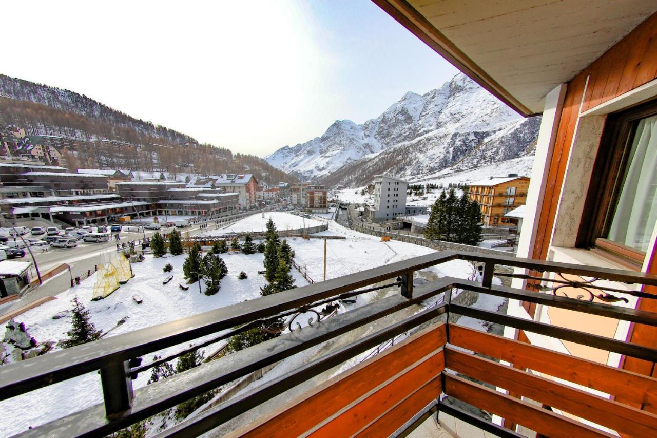 Hotel Sporting Breuil-Cervinia Εξωτερικό φωτογραφία